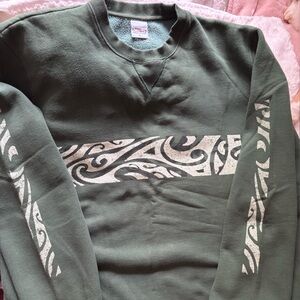 Crazy Shirts Men's Dark Green Sweatshirt Hawaian Design